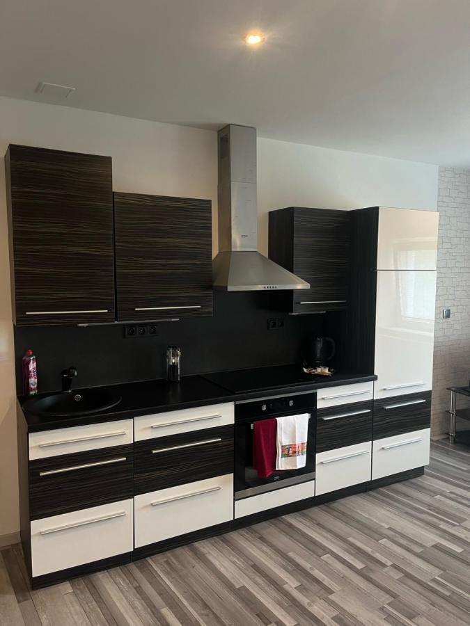 Apartman V Rodinnem Dome Jaroměř Buitenkant foto