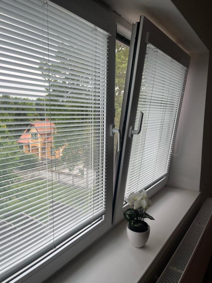 Apartman V Rodinnem Dome Jaroměř Buitenkant foto